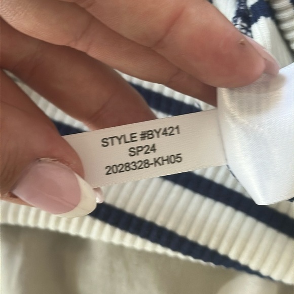 NWOT J.crew‎ Striped Navy and White Button-Up Tank Top - Picture 8 of 9
